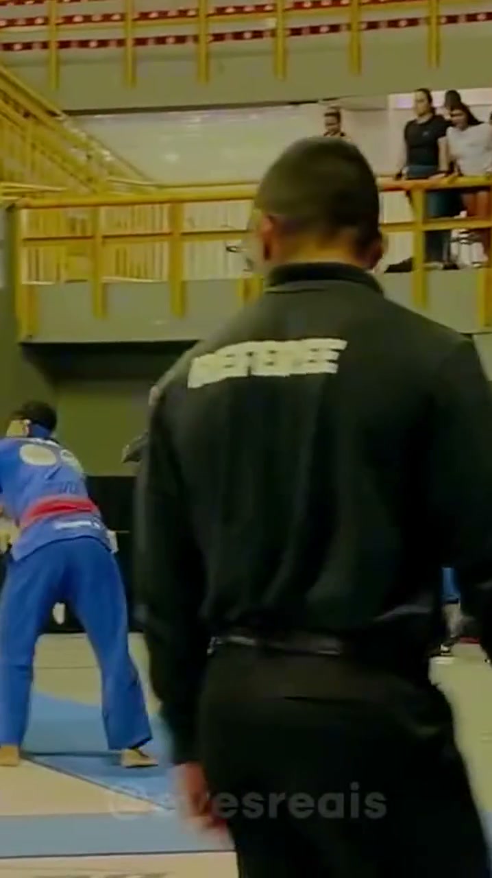Competição de jiu-jitsu